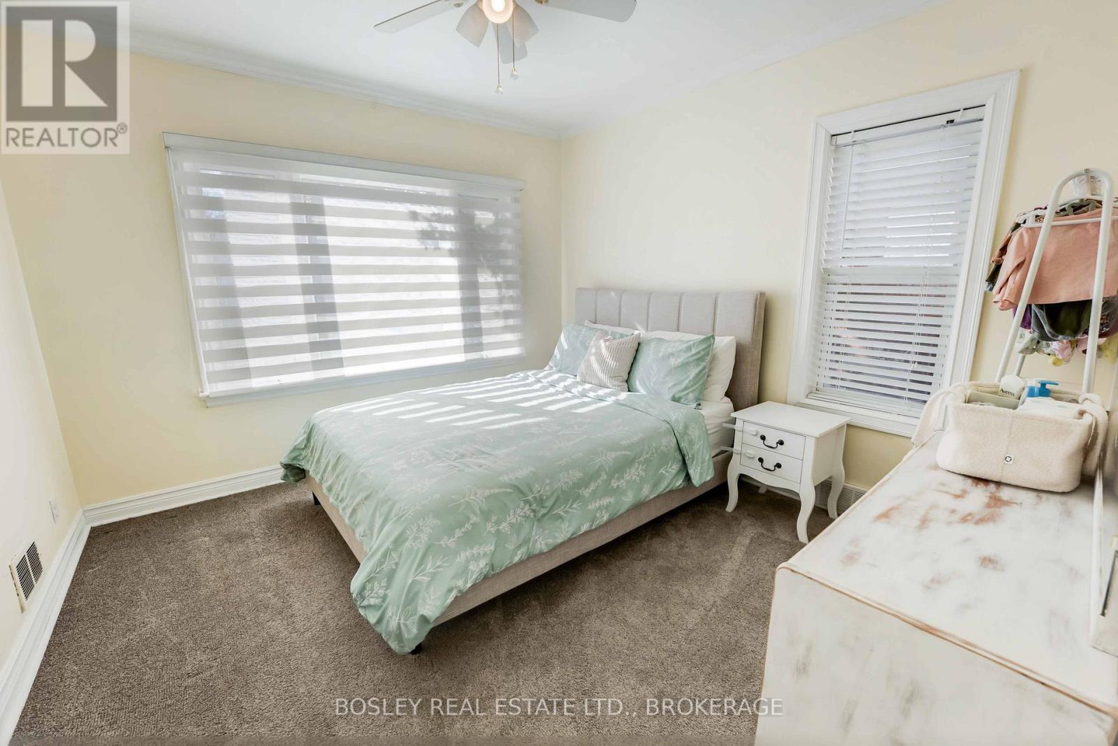 6373 Corwin Crescent, Niagara Falls, Ontario  L2G 2L9 - Photo 18 - X12456834