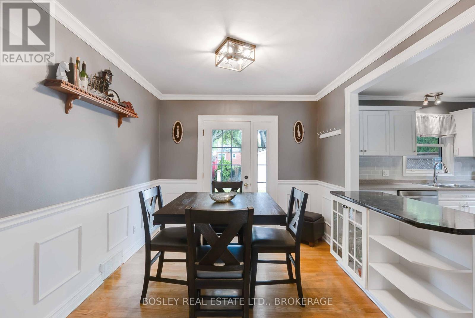 6373 Corwin Crescent, Niagara Falls, Ontario  L2G 2L9 - Photo 9 - X12456834