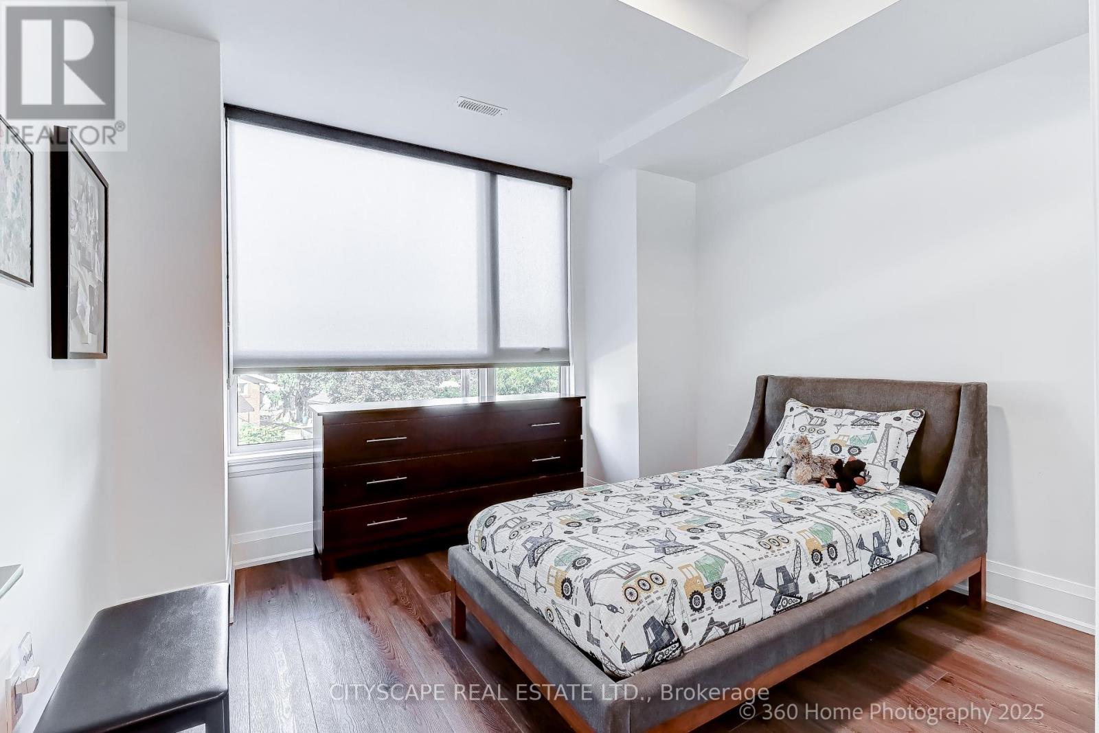 119 High Street W, Mississauga, Ontario  L5H 1K4 - Photo 12 - W12456655