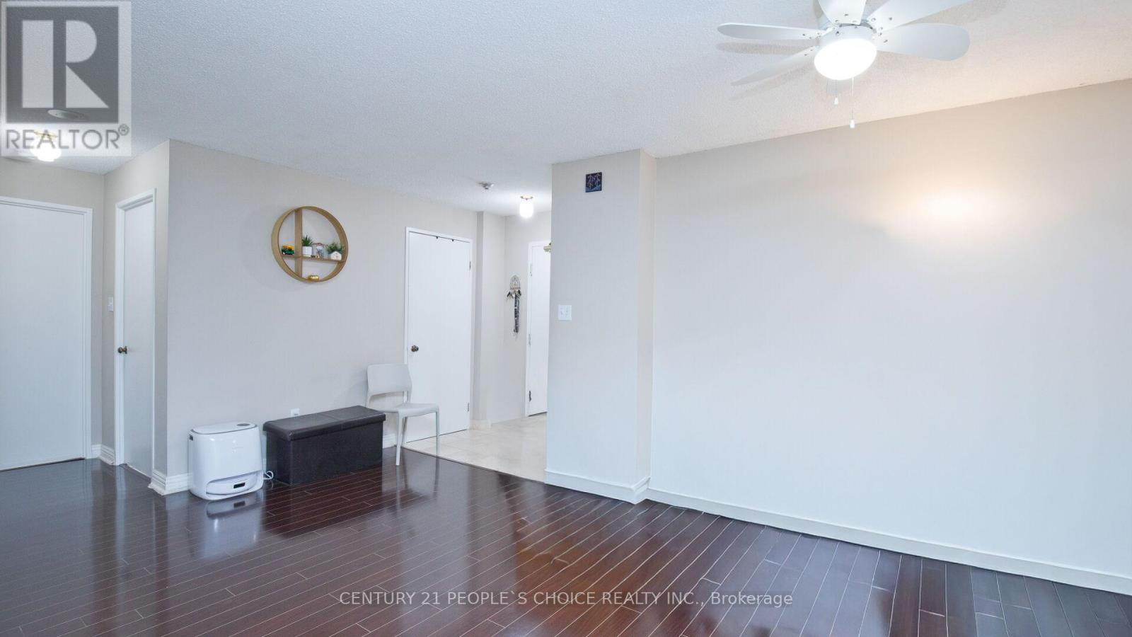 1408 - 1 Rowntree Road, Toronto (Mount Olive-Silverstone-Jamestown), Ontario  M9V 5G7 - Photo 17 - W12456667