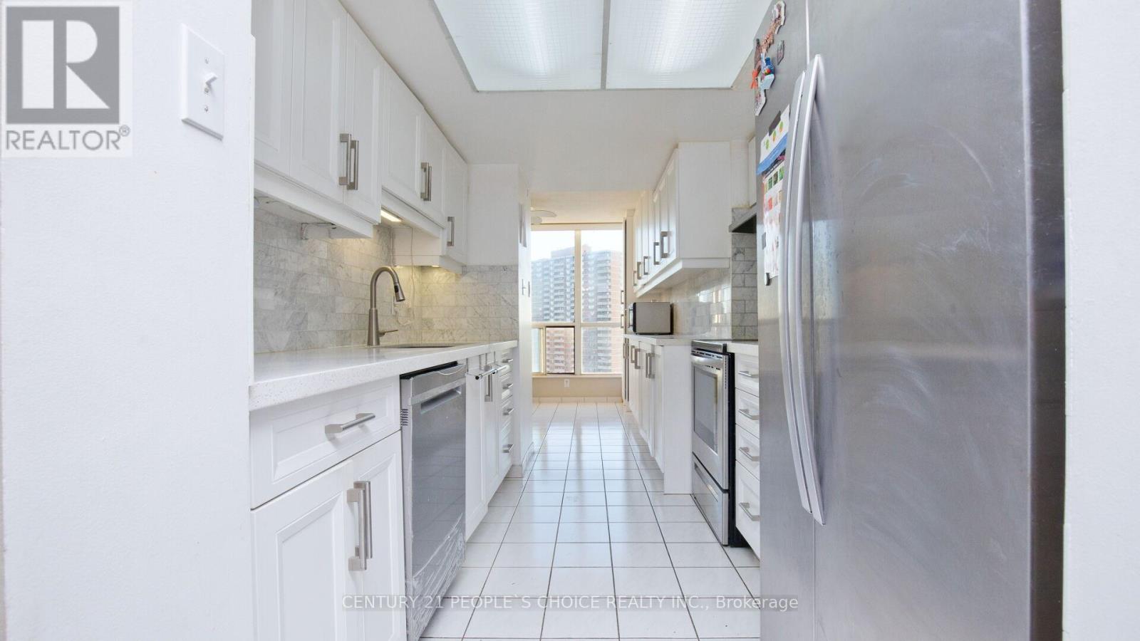1408 - 1 Rowntree Road, Toronto (Mount Olive-Silverstone-Jamestown), Ontario  M9V 5G7 - Photo 18 - W12456667