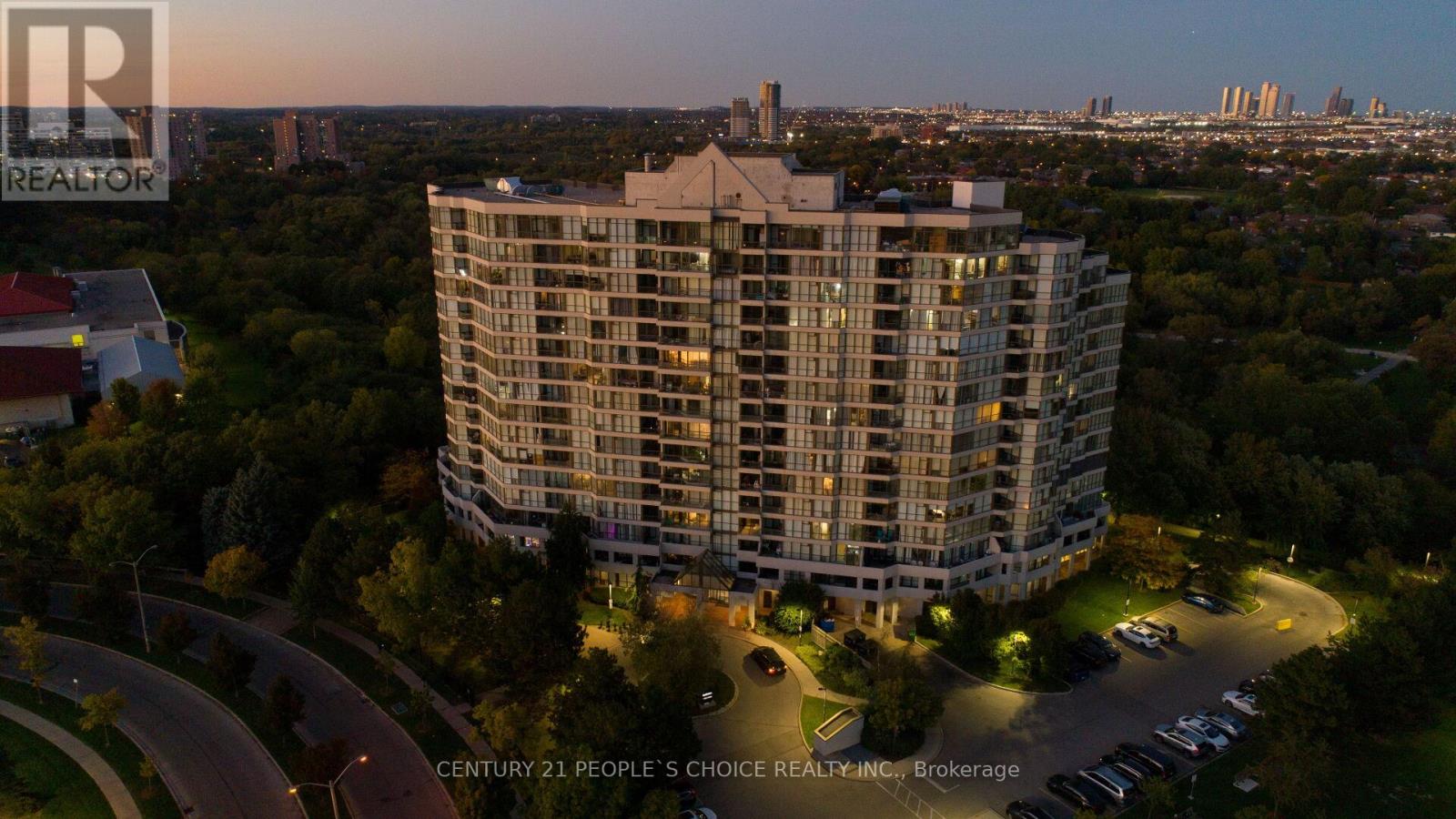 1408 - 1 Rowntree Road, Toronto (Mount Olive-Silverstone-Jamestown), Ontario  M9V 5G7 - Photo 3 - W12456667