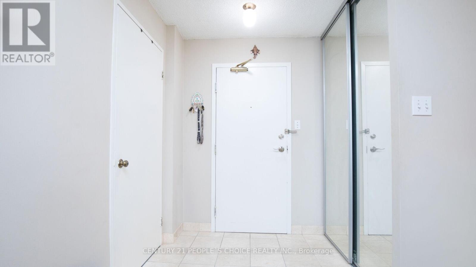 1408 - 1 Rowntree Road, Toronto (Mount Olive-Silverstone-Jamestown), Ontario  M9V 5G7 - Photo 8 - W12456667