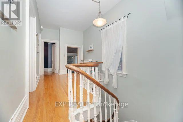 51 Chapel Street, Brampton (Downtown Brampton), Ontario  L6W 2H5 - Photo 20 - W12456668