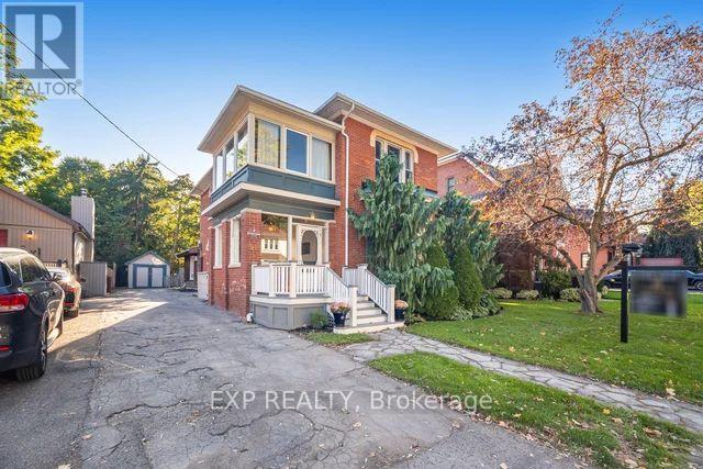 51 Chapel Street, Brampton (Downtown Brampton), Ontario  L6W 2H5 - Photo 3 - W12456668