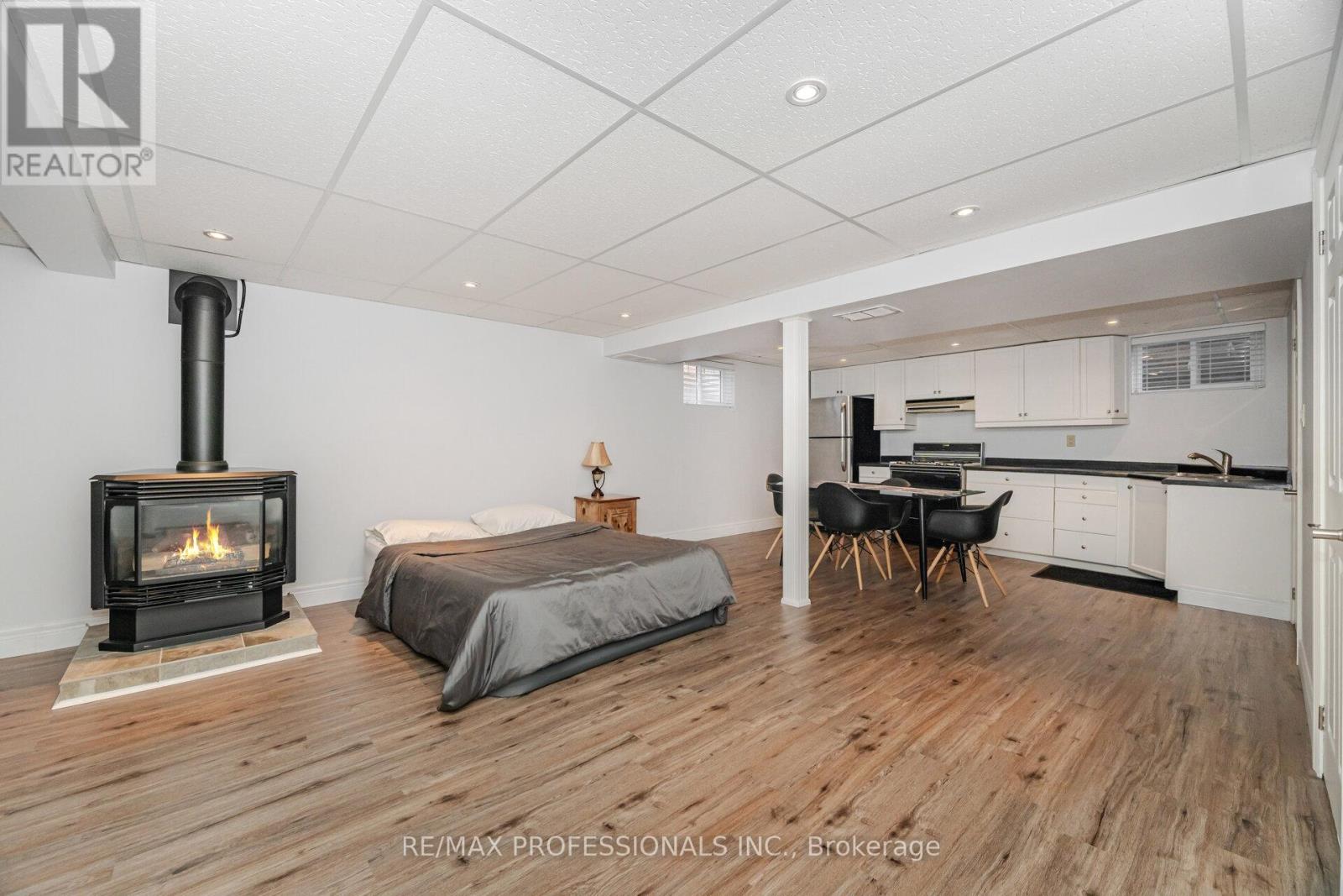 6 Cairnmore Court, Brampton (Snelgrove), Ontario  L6Z 1T6 - Photo 37 - W12456672