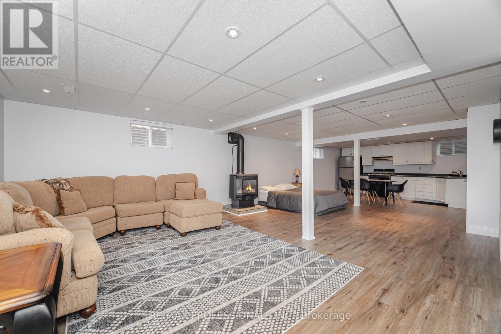 6 Cairnmore Court, Brampton (Snelgrove), Ontario  L6Z 1T6 - Photo 38 - W12456672