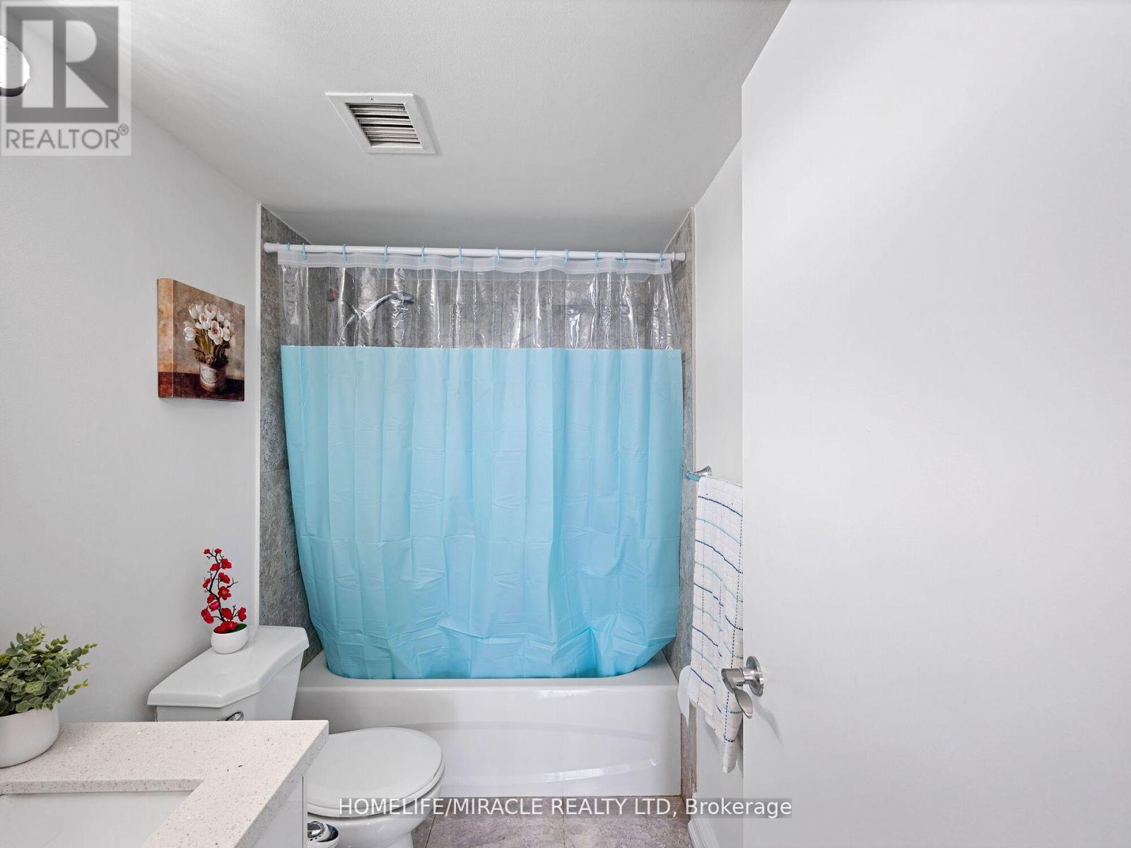 1511 - 4 Kings Cross Road, Brampton (Queen Street Corridor), Ontario  L6T 3X8 - Photo 24 - W12456686