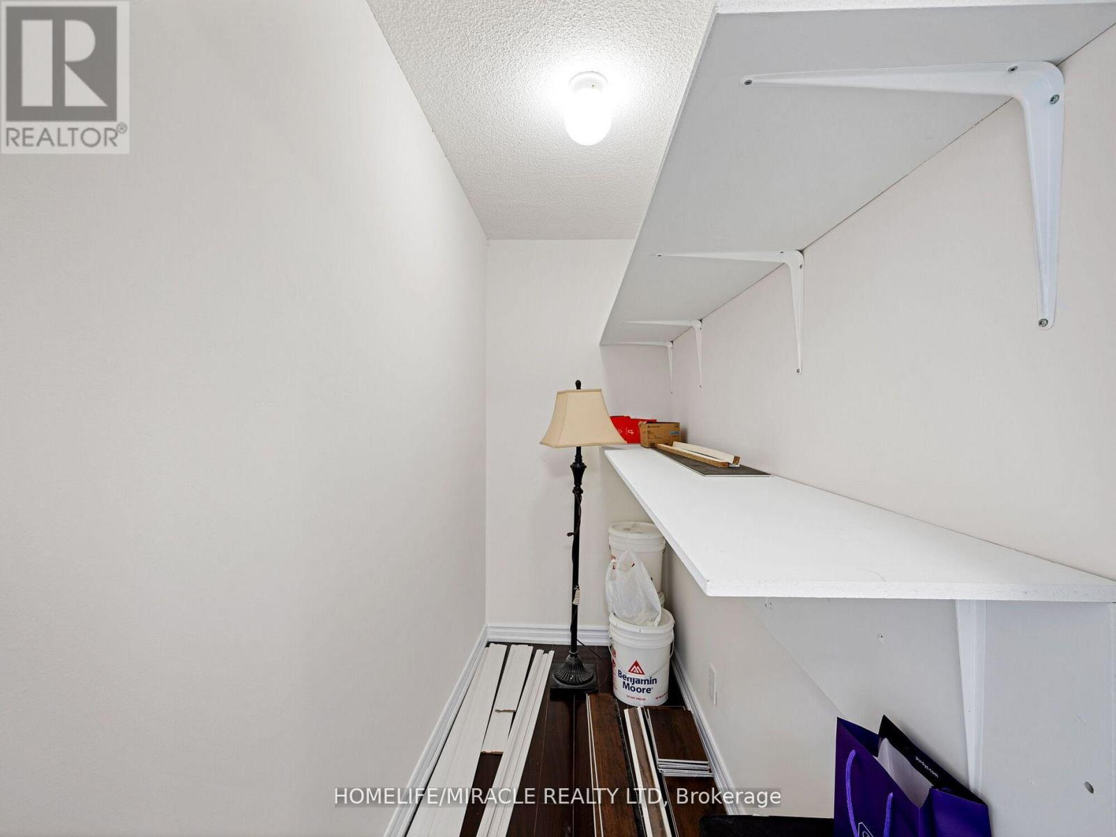 1511 - 4 Kings Cross Road, Brampton (Queen Street Corridor), Ontario  L6T 3X8 - Photo 26 - W12456686