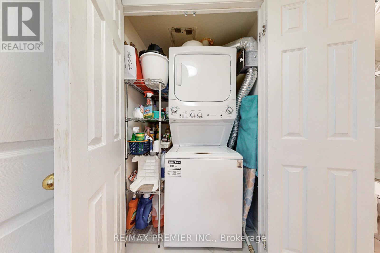 2046 - 3033 Finch Avenue, Toronto (Humbermede), Ontario  M9M 0A3 - Photo 17 - W12456712