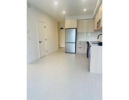 309 10488 138A STREET, Surrey, British Columbia