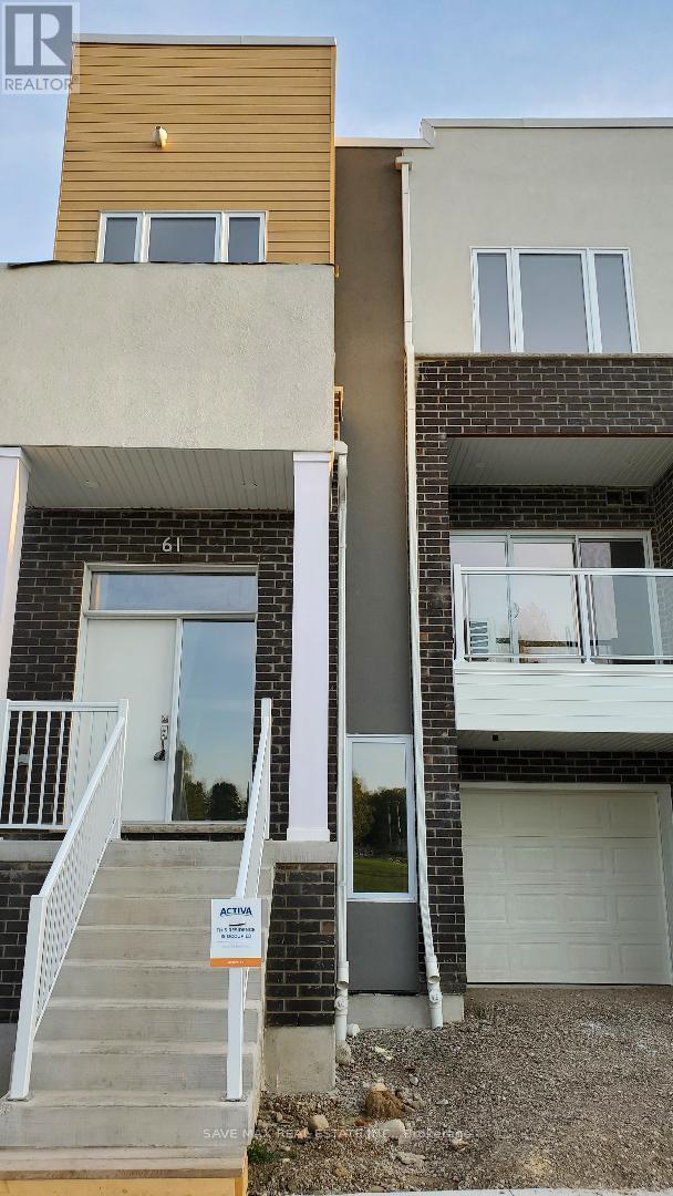 61 PROGRESS CRESCENT, Kitchener, Ontario