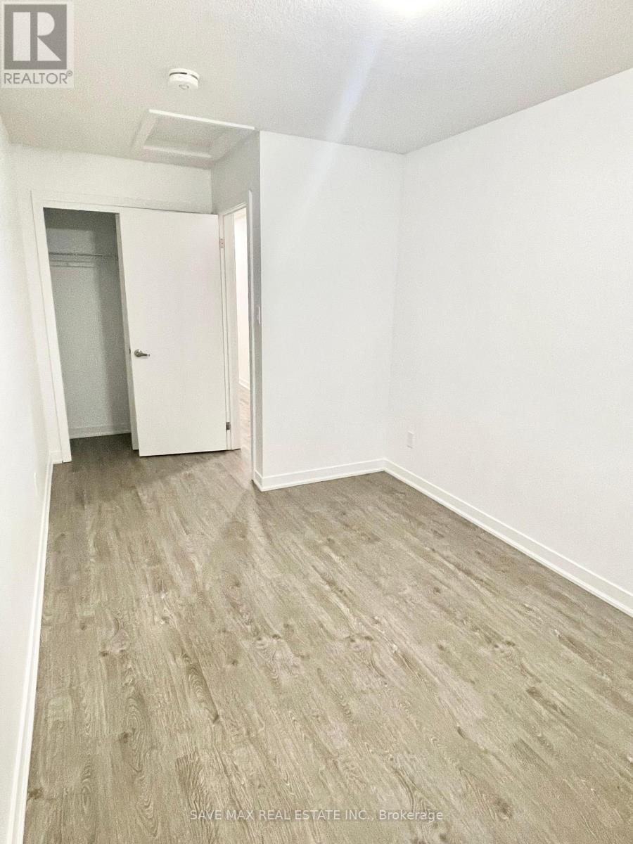 44 Pony Way, Kitchener, Ontario  N2R 0R8 - Photo 24 - X12456675