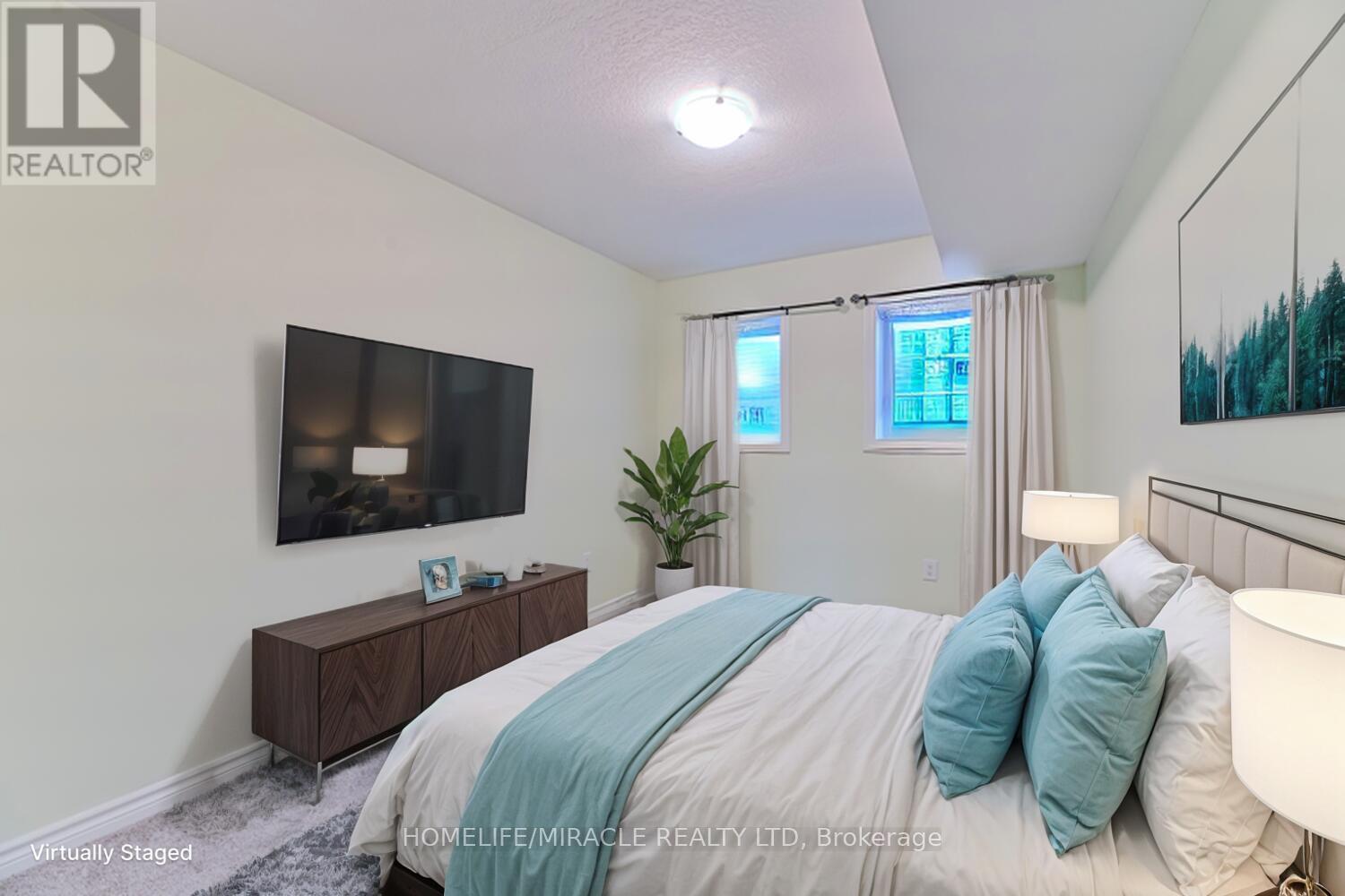 49 - 289 Chapel Hill Drive, Kitchener, Ontario  N2R 0S4 - Photo 5 - X12456716