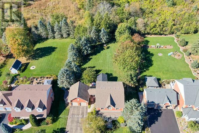 18 Mccullogh Drive, Erin, Ontario  N0B 1T0 - Photo 45 - X12456719