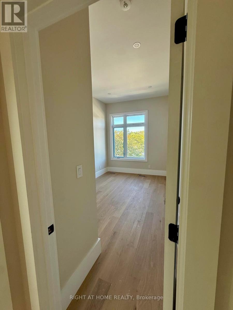 79b River Street, Parry Sound, Ontario  P2A 2T8 - Photo 12 - X12456726