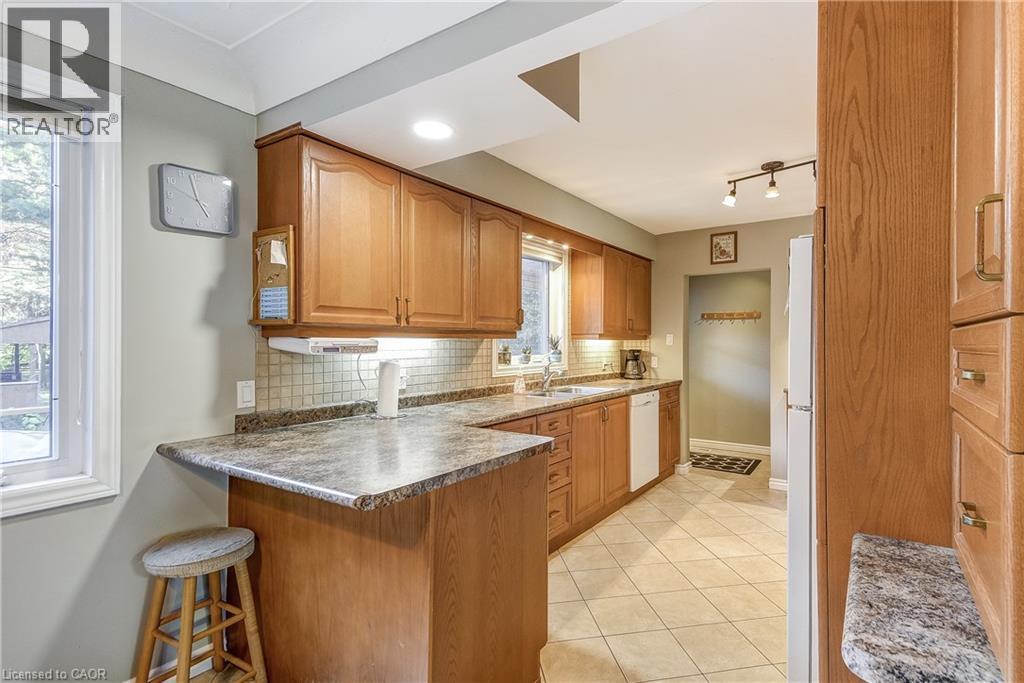68 Aldercrest Avenue, Hamilton, Ontario  L9B 1L4 - Photo 13 - 40778295