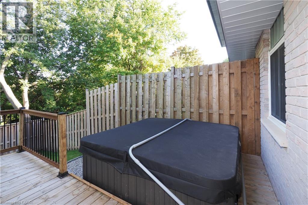 7 Caprice Court, Kitchener, Ontario  N2M 5M2 - Photo 30 - 40777914