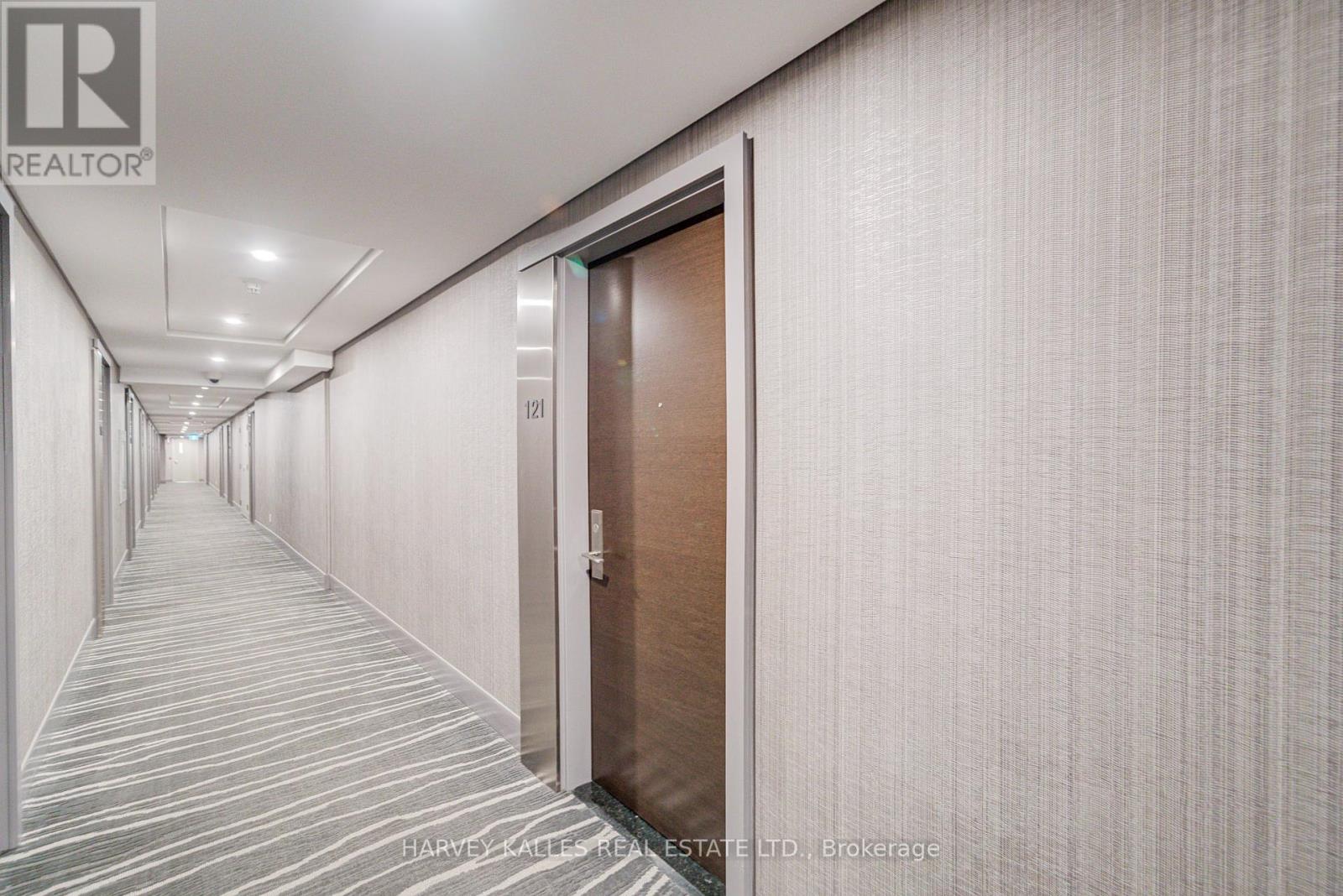 121 - 55 Stewart Street, Toronto, Ontario  M5V 2V1 - Photo 3 - C12456786