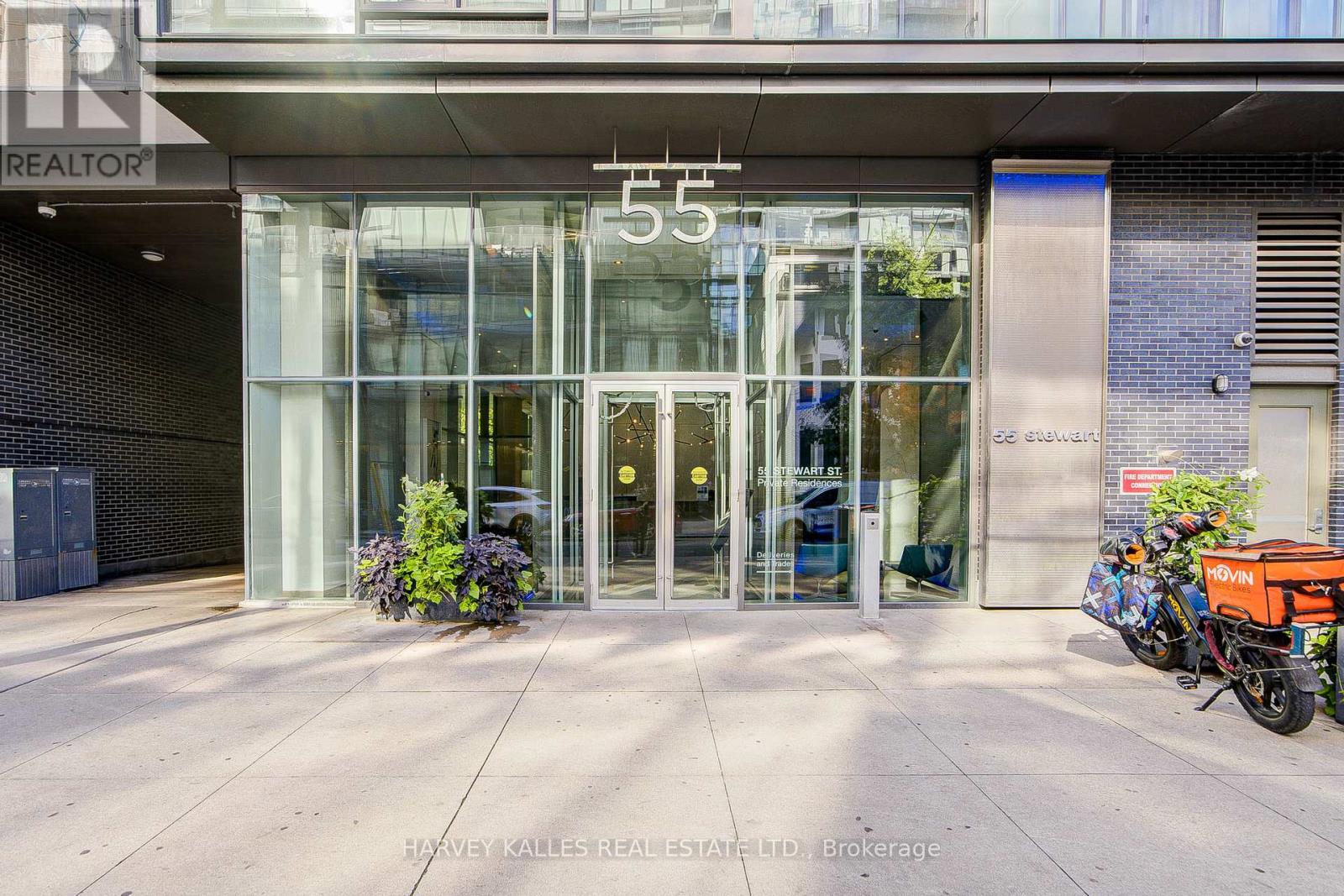 121 - 55 Stewart Street, Toronto, Ontario  M5V 2V1 - Photo 4 - C12456786