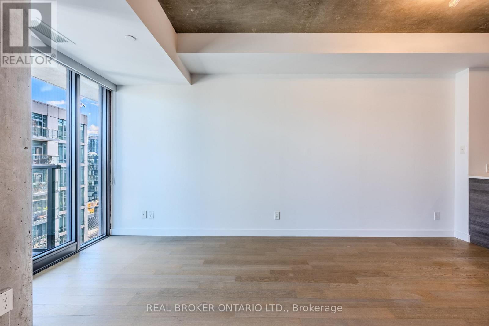 1411 - 111 Bathurst Street, Toronto, Ontario  M5V 0M9 - Photo 12 - C12456795