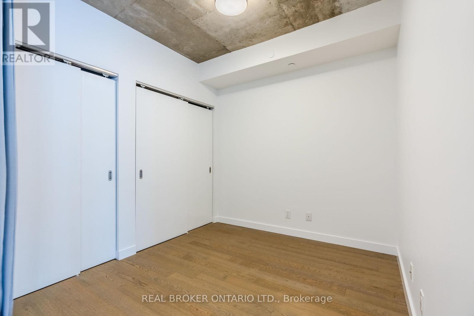1411 - 111 Bathurst Street, Toronto, Ontario  M5V 0M9 - Photo 16 - C12456795