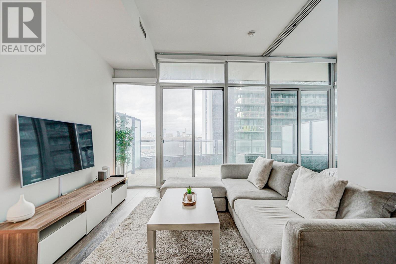 506 - 125 Peter Street, Toronto, Ontario  M5V 2G9 - Photo 3 - C12456803