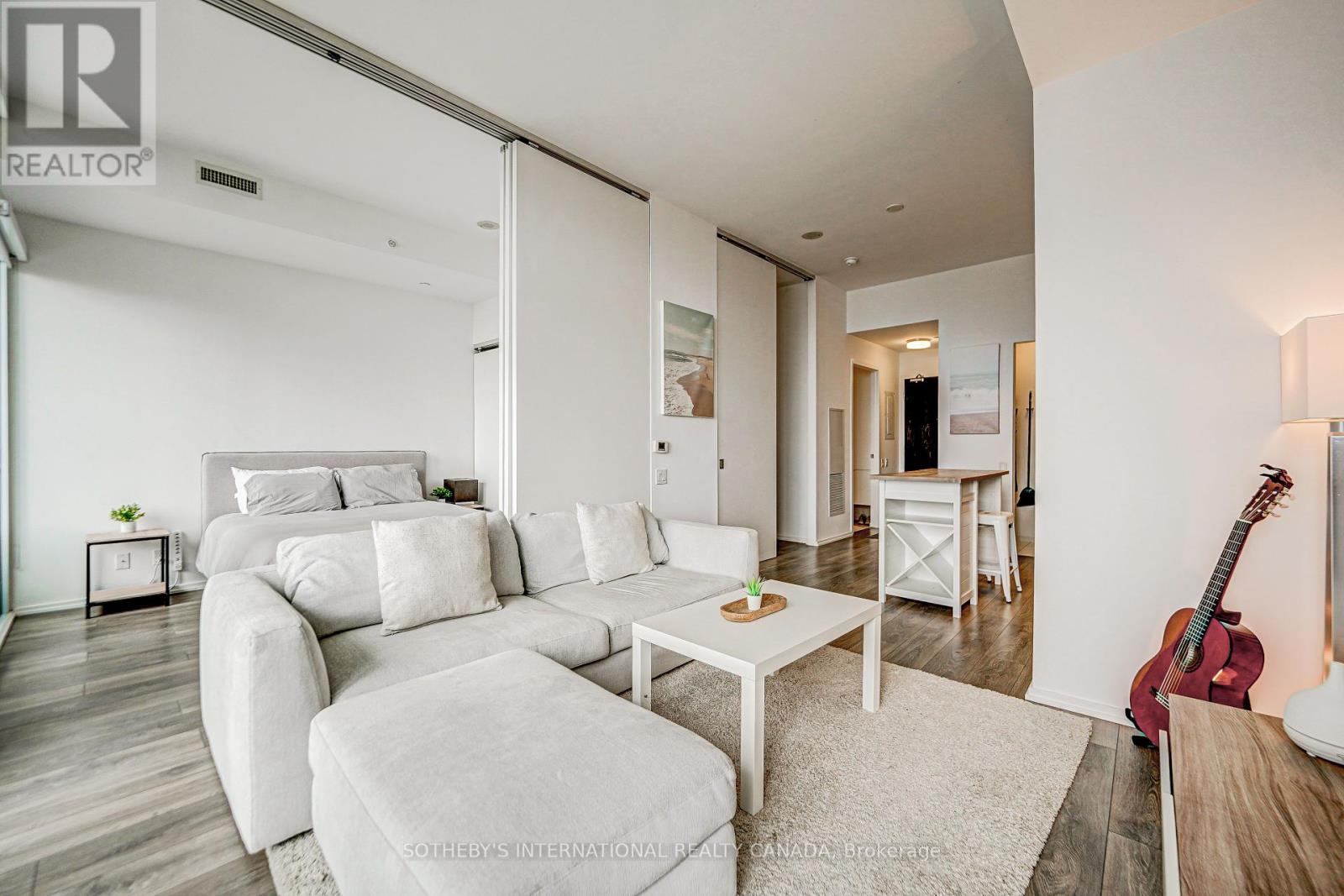 506 - 125 Peter Street, Toronto, Ontario  M5V 2G9 - Photo 9 - C12456803