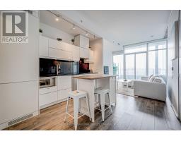506 - 125 PETER STREET, Toronto, Ontario