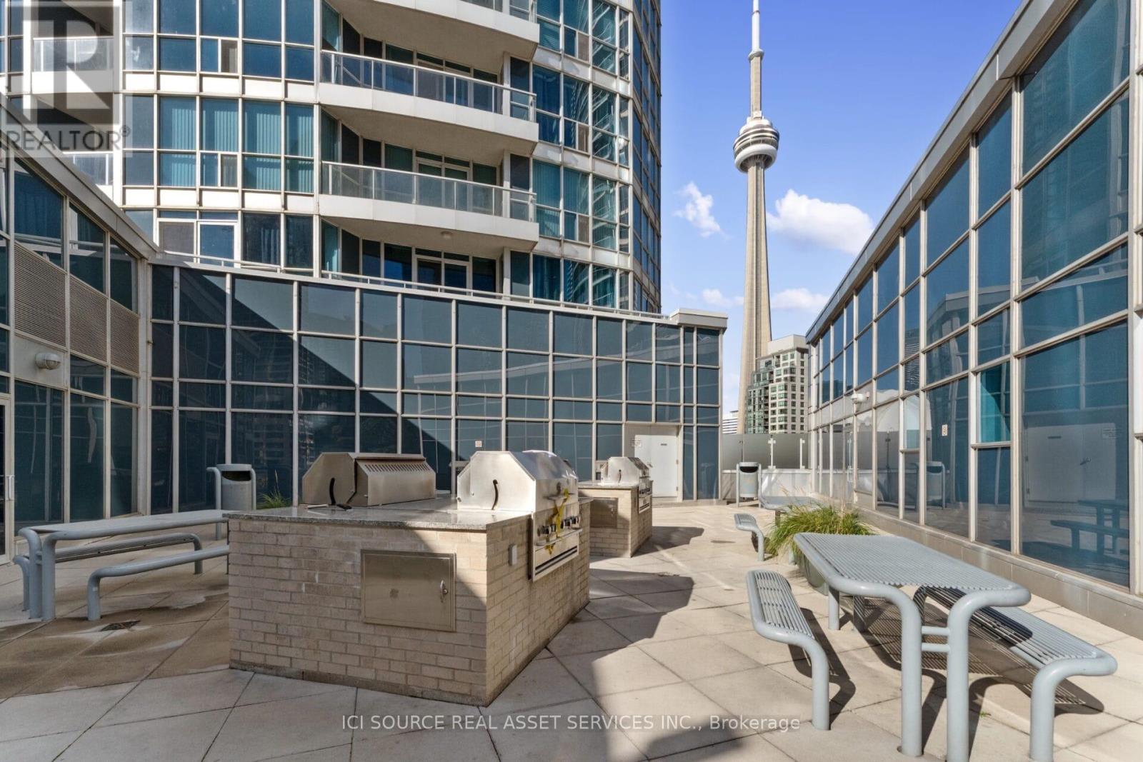 911 - 8 York Street, Toronto (Waterfront Communities), Ontario  M5J 2Y2 - Photo 22 - C12456827