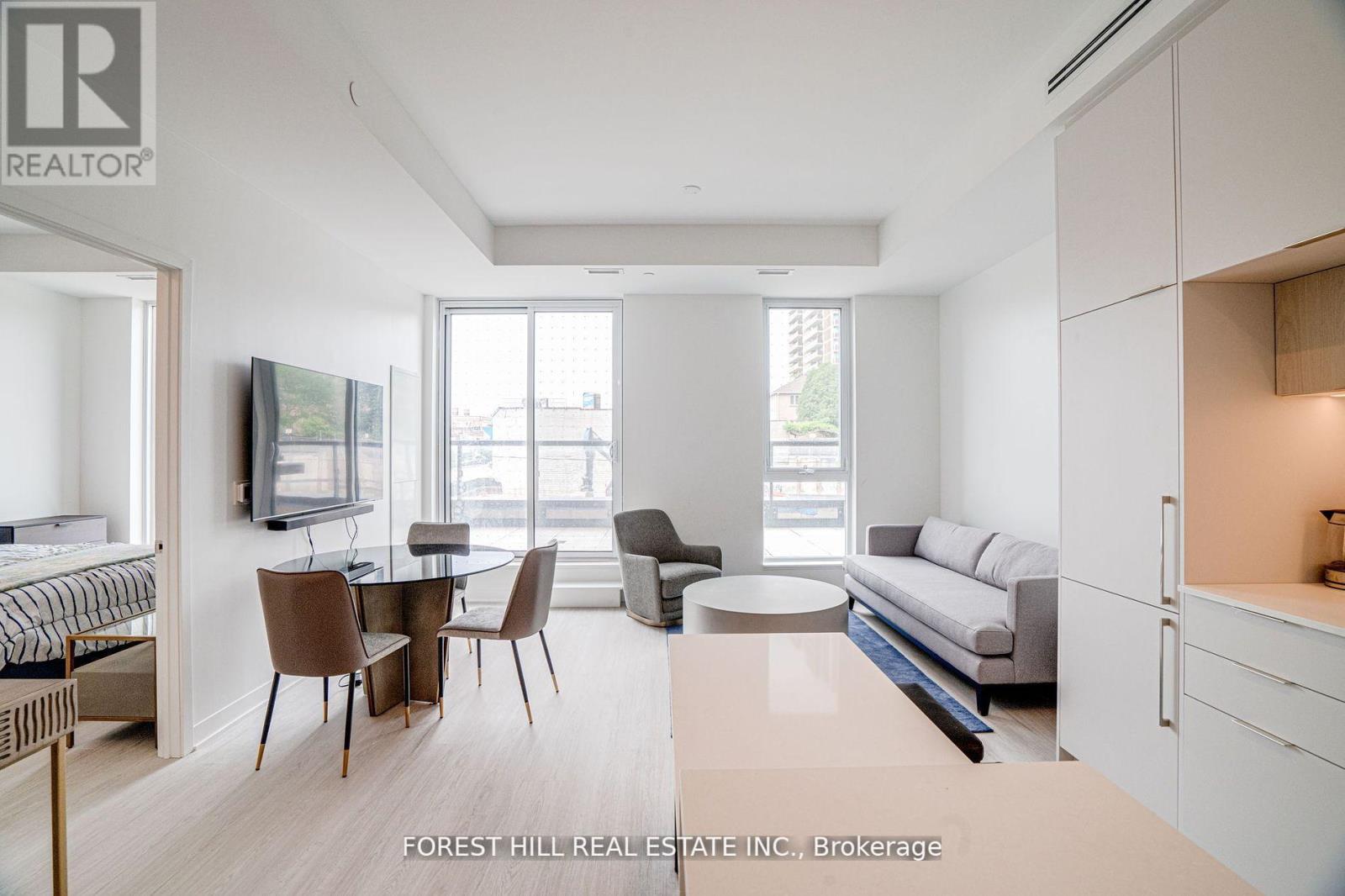 209 - 185 Alberta Avenue, Toronto (Oakwood Village), Ontario  M6C 0A5 - Photo 11 - C12456874
