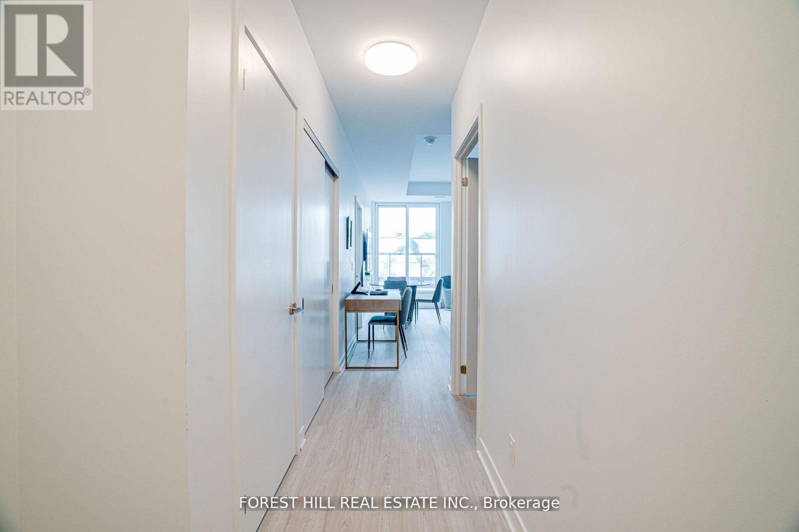 209 - 185 Alberta Avenue, Toronto (Oakwood Village), Ontario  M6C 0A5 - Photo 2 - C12456874