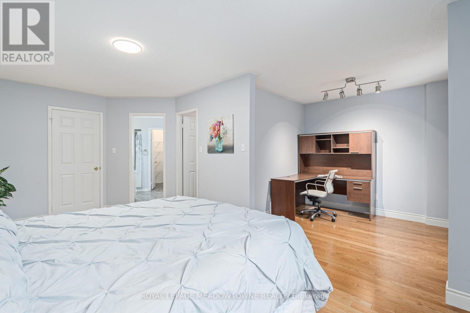 44 James Young Drive, Halton Hills, Ontario  L7G 5S5 - Photo 22 - W12454086