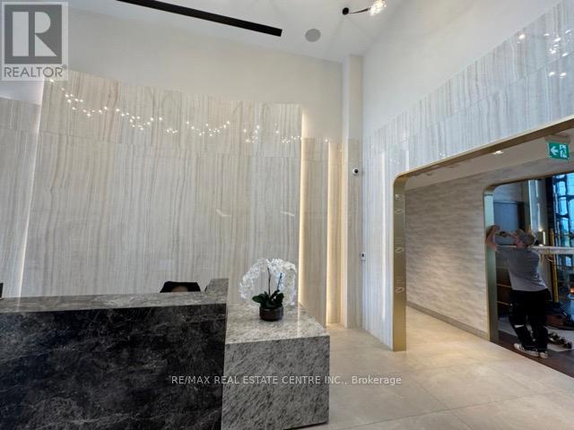1211 - 3240 William Coltson Avenue, Oakville, Ontario  L6H 8C8 - Photo 4 - W12456160