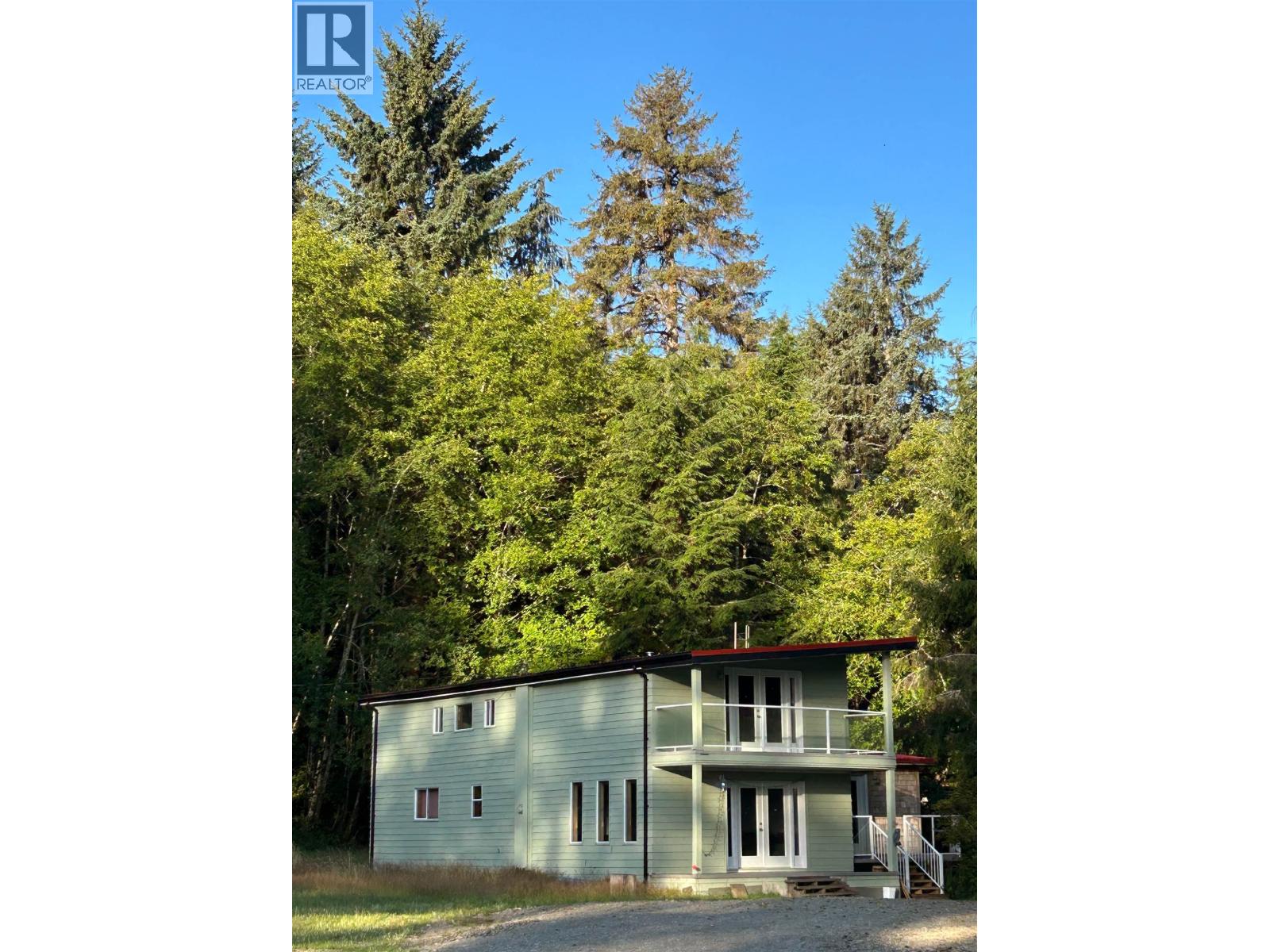 593 BEACH ROAD, Skidegate/Sandspit, British Columbia