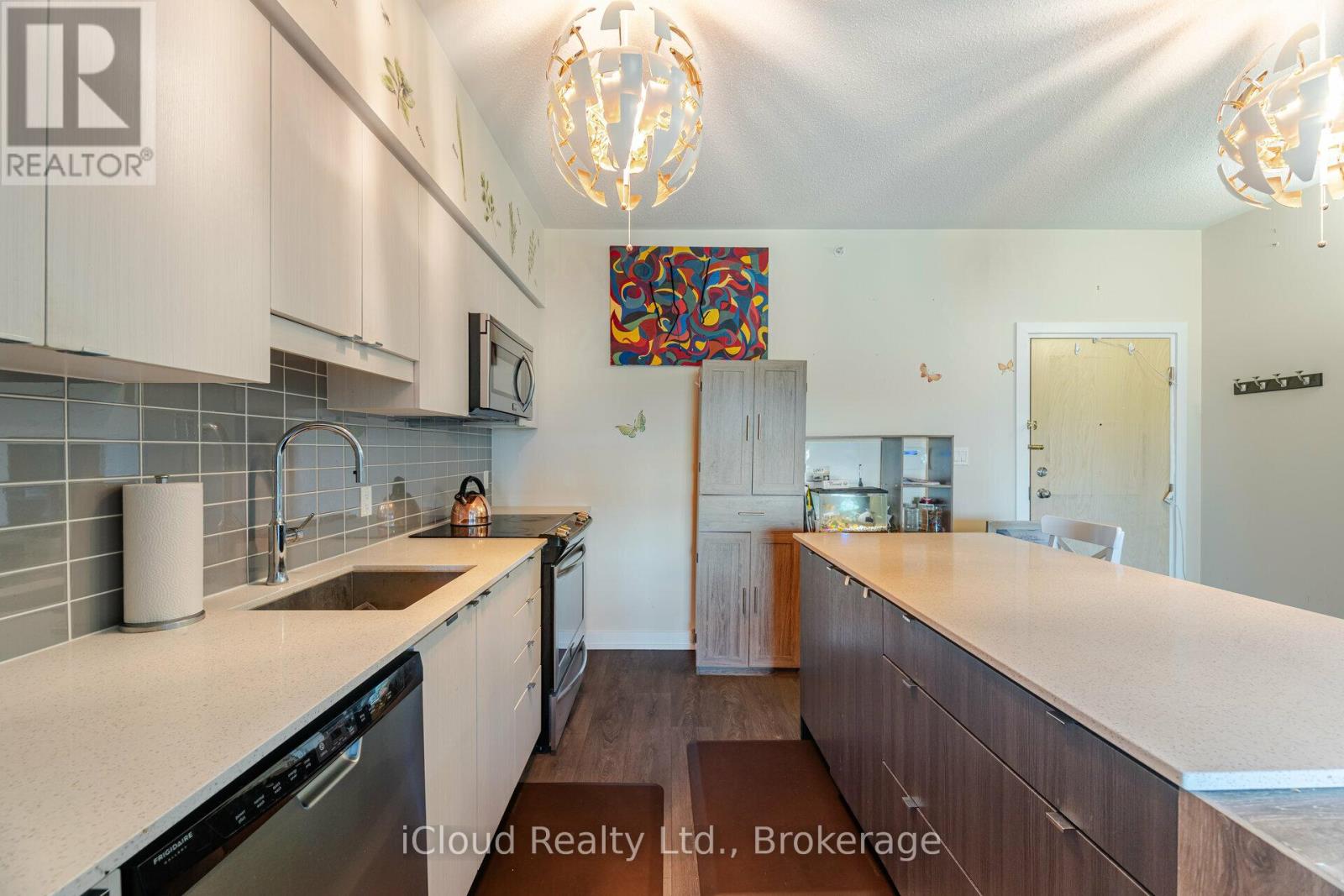 402 - 69 Boyne Street, New Tecumseth, Ontario  L9R 0N5 - Photo 6 - N12456755