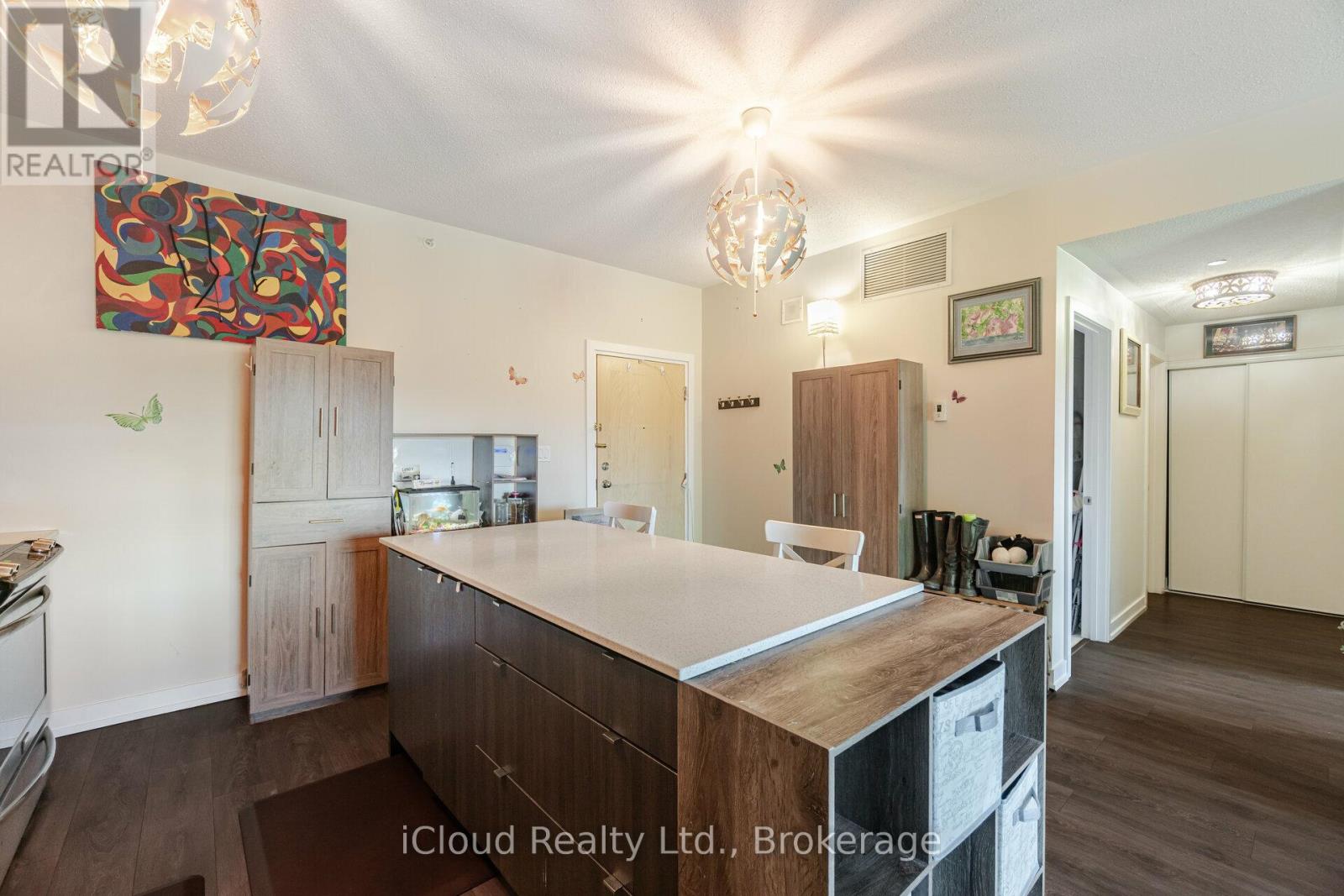 402 - 69 Boyne Street, New Tecumseth, Ontario  L9R 0N5 - Photo 7 - N12456755