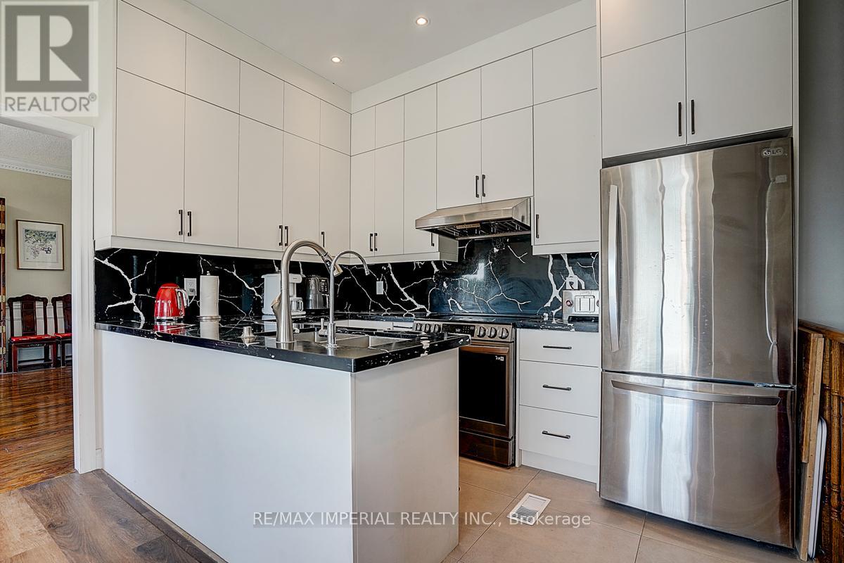 13969 Kennedy Road, Whitchurch-Stouffville, Ontario  L4A 4B4 - Photo 19 - N12456778