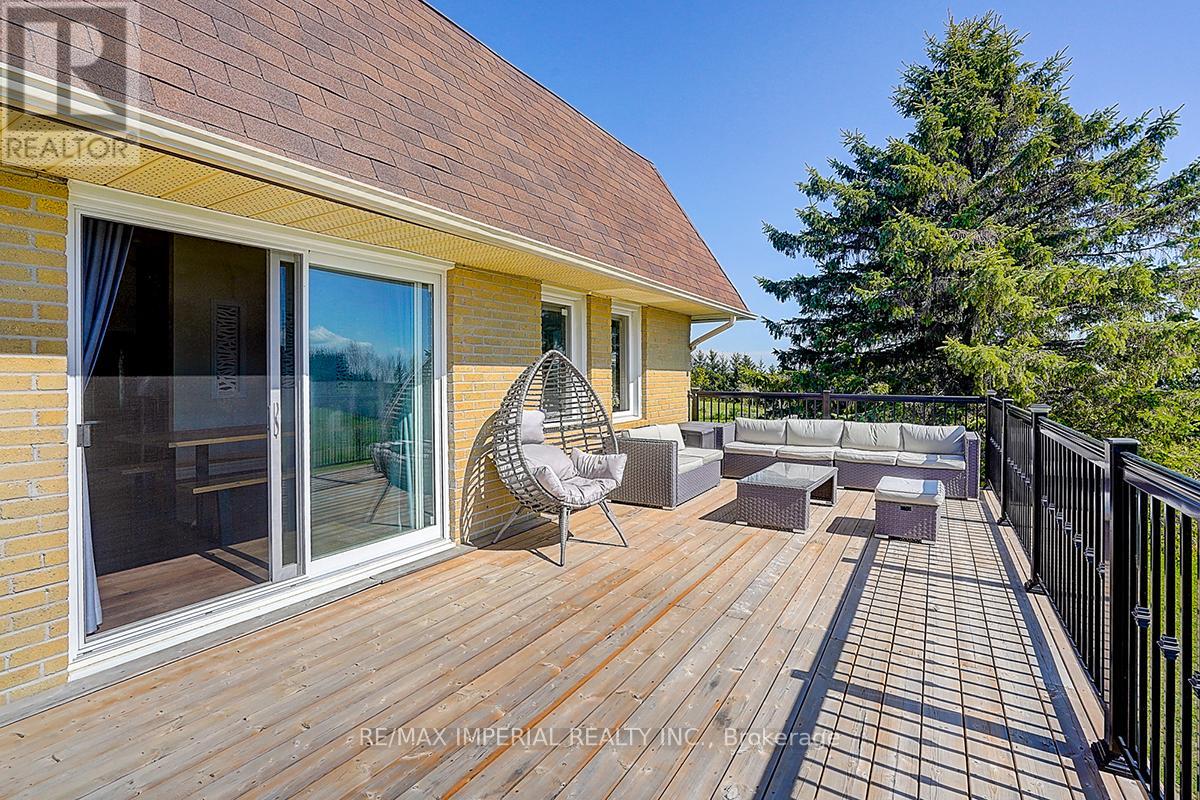 13969 Kennedy Road, Whitchurch-Stouffville, Ontario  L4A 4B4 - Photo 21 - N12456778