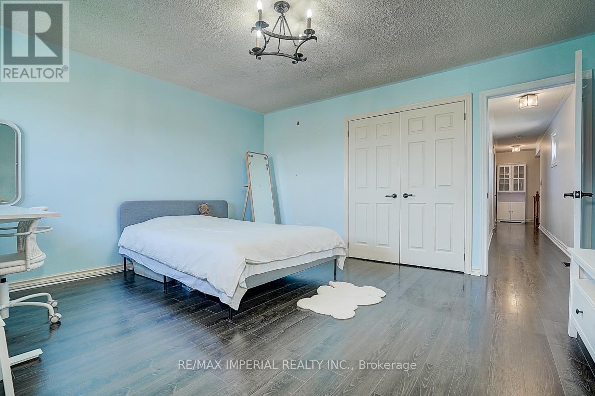 13969 Kennedy Road, Whitchurch-Stouffville, Ontario  L4A 4B4 - Photo 28 - N12456778