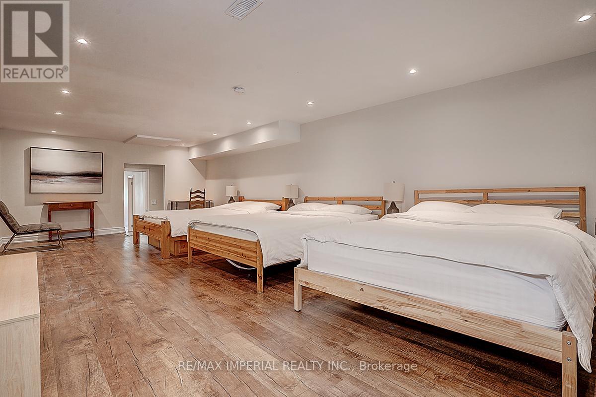 13969 Kennedy Road, Whitchurch-Stouffville, Ontario  L4A 4B4 - Photo 29 - N12456778
