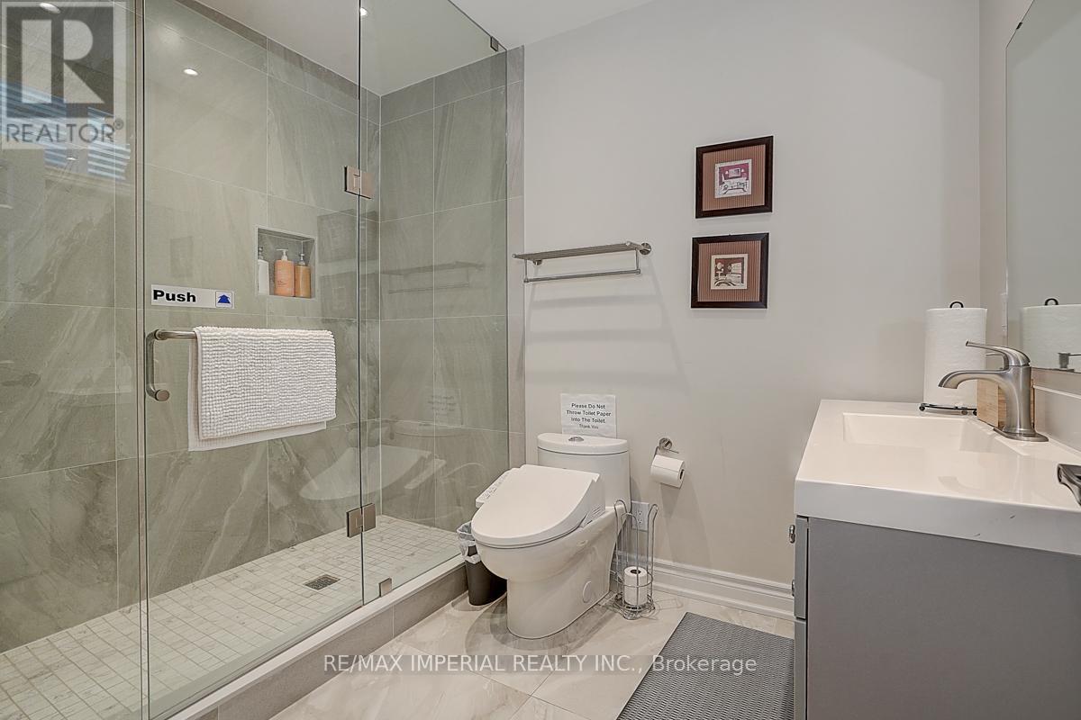 13969 Kennedy Road, Whitchurch-Stouffville, Ontario  L4A 4B4 - Photo 37 - N12456778
