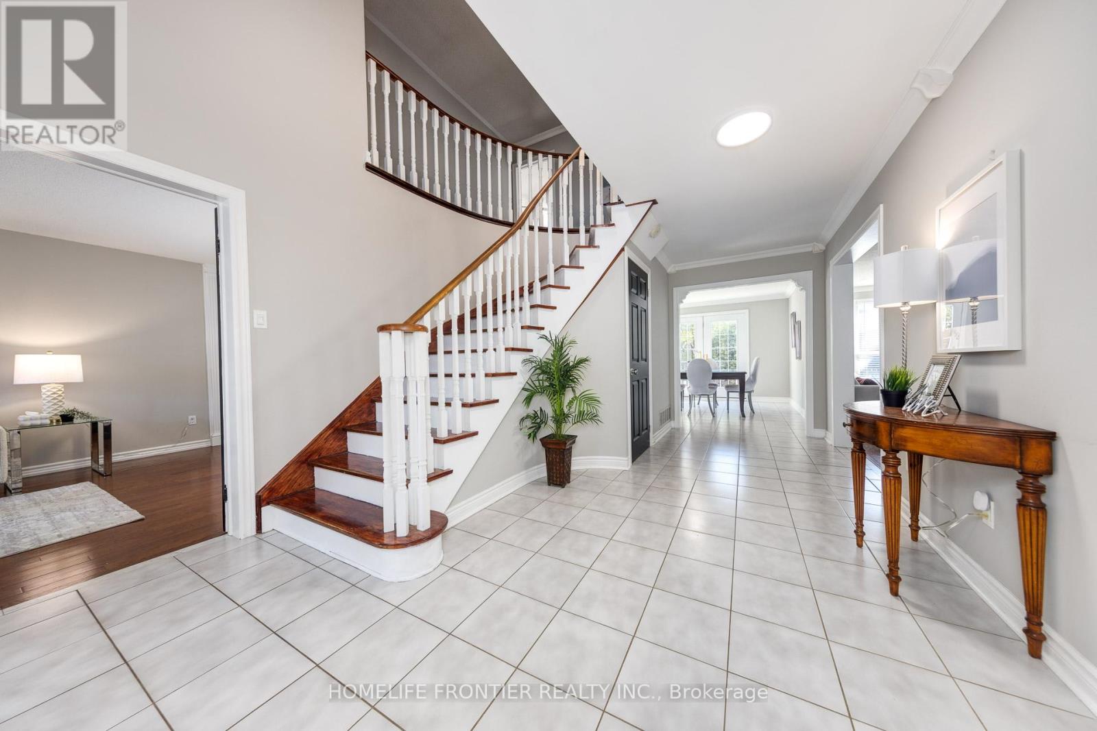 246 Jelley Avenue, Newmarket, Ontario  L3X 1S6 - Photo 11 - N12456796