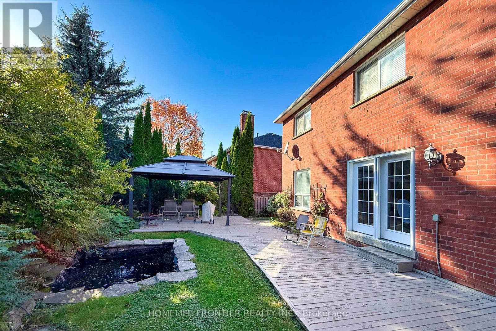 246 Jelley Avenue, Newmarket, Ontario  L3X 1S6 - Photo 3 - N12456796