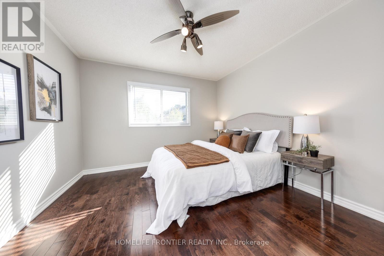 246 Jelley Avenue, Newmarket, Ontario  L3X 1S6 - Photo 30 - N12456796