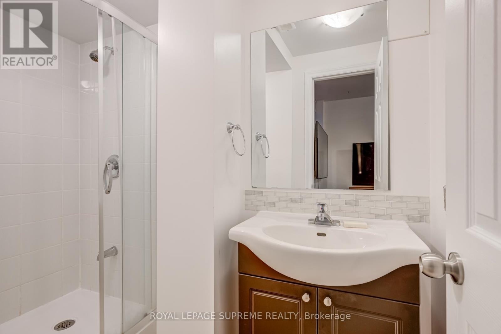 138 Driscoll Road, Richmond Hill, Ontario  L4C 4H7 - Photo 35 - N12456858