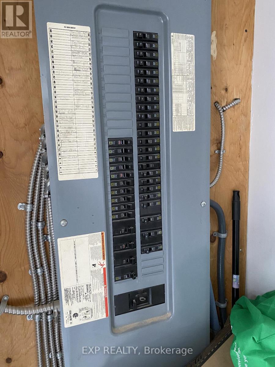 Photo 45 of 50 for 96 Emery Street W