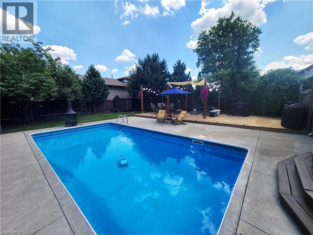 246 Green Road, Stoney Creek, Ontario  L8E 2A5 - Photo 2 - 40777697