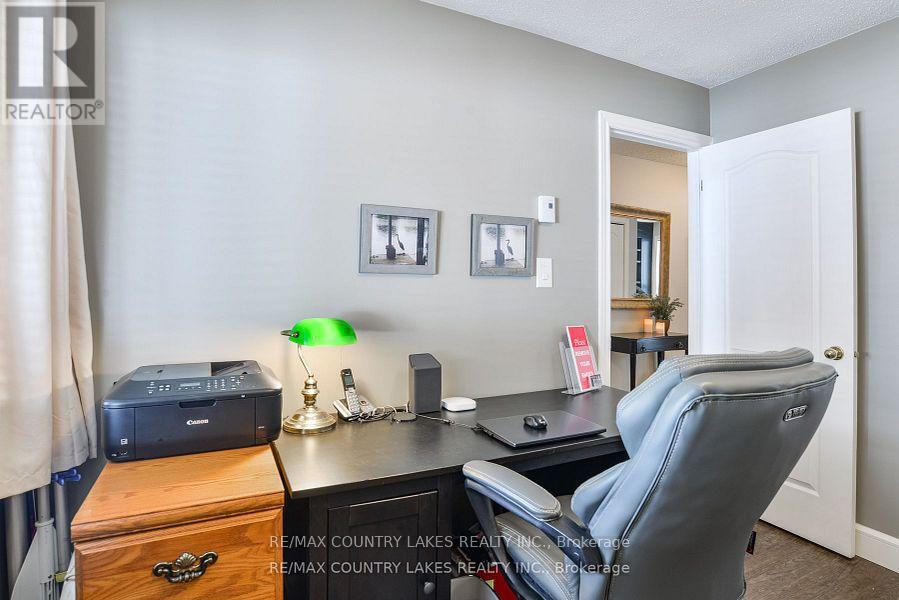 15 - 24 Laguna Parkway, Ramara, Ontario  L0K 1B0 - Photo 18 - S12456851