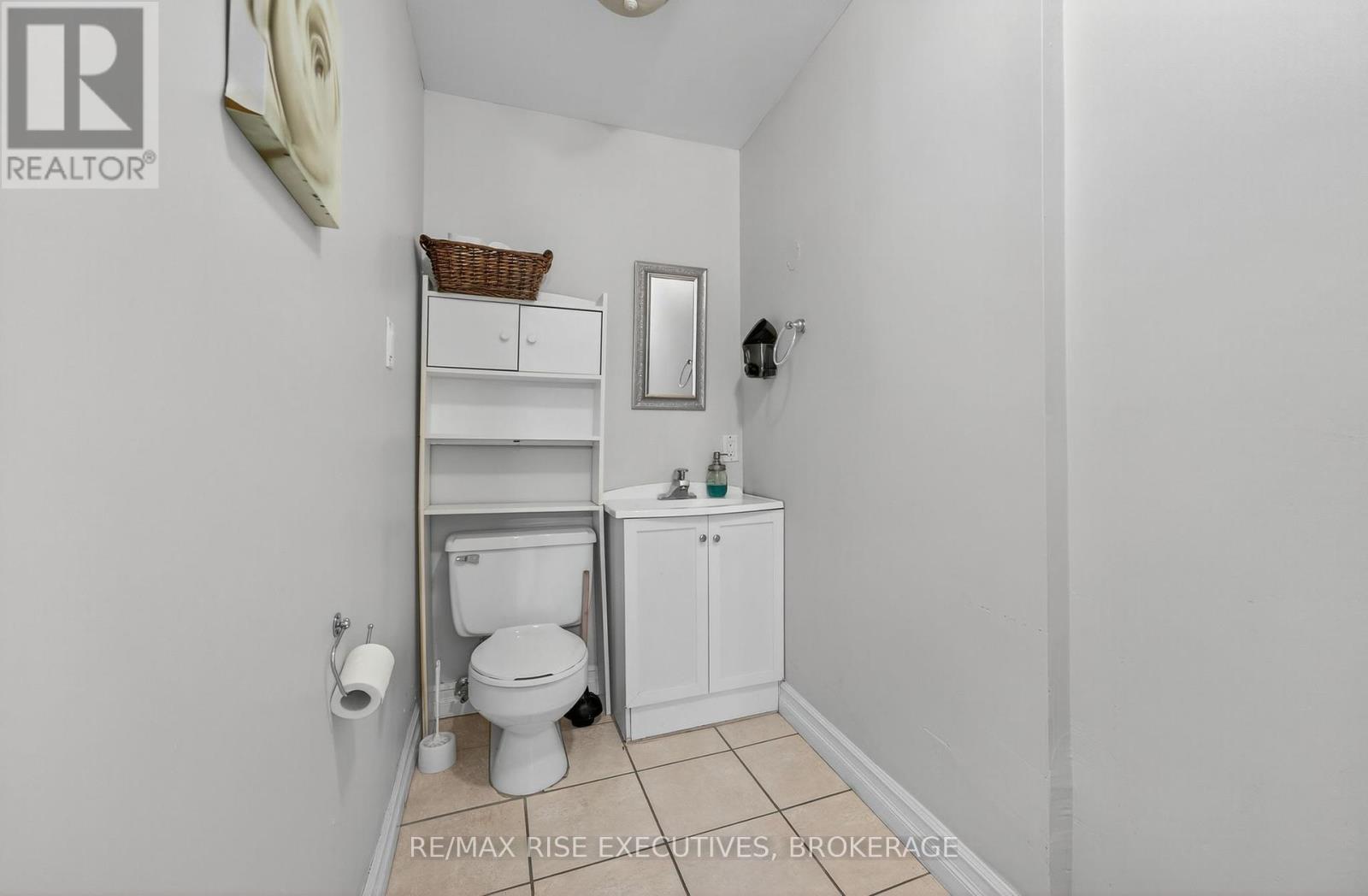 15 Montreal Street, Kingston, Ontario  K7L 3G7 - Photo 13 - X12456901